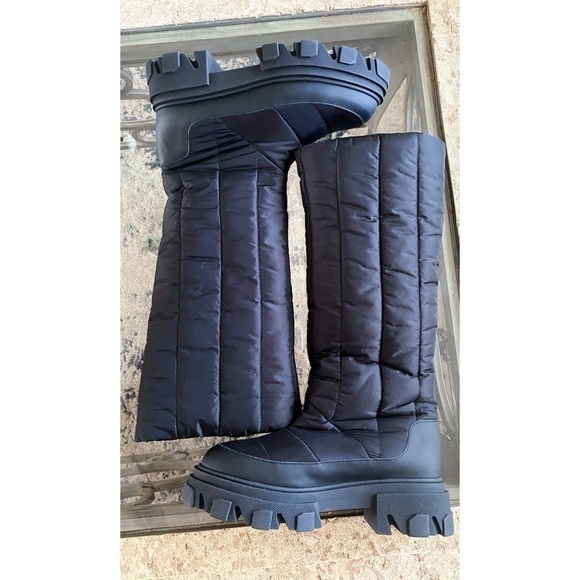 Gia Borghini Boot Gia 19 Fabric Puffer Knee-High Platform Lug Black 38 GUC - Picture 4 of 8